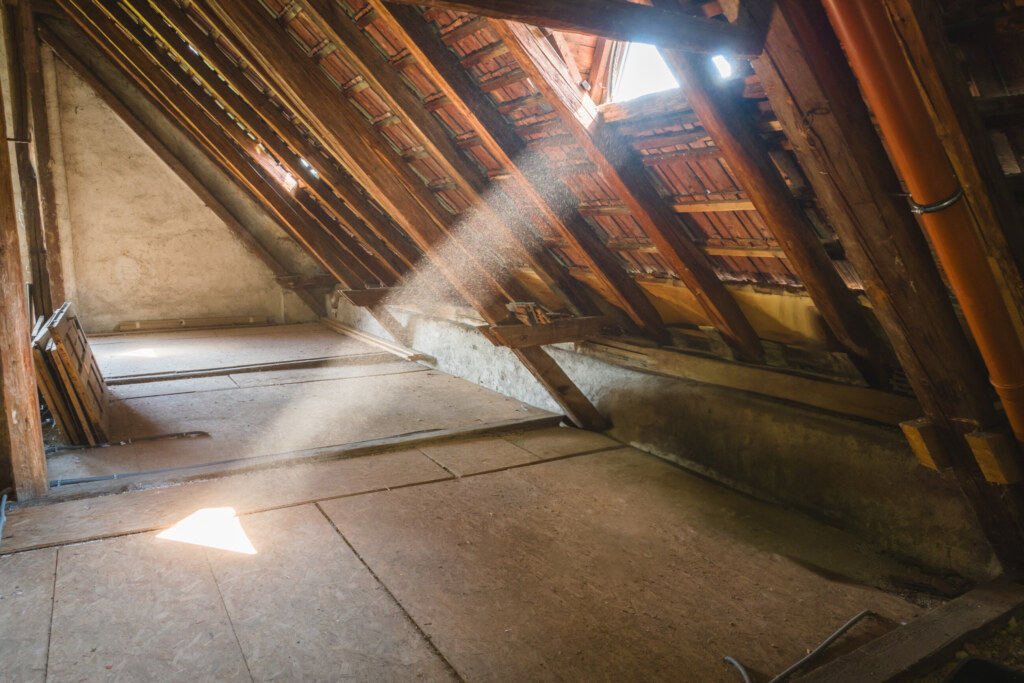 HiRes 151021 DJI_0279-HDR_Sanierung_Dachstuhl_niederoesterreich Dachgeschossausbau und Dachausbau durch erfahrene Holzbaumeister: THON Baubetreuung GmbH Wien