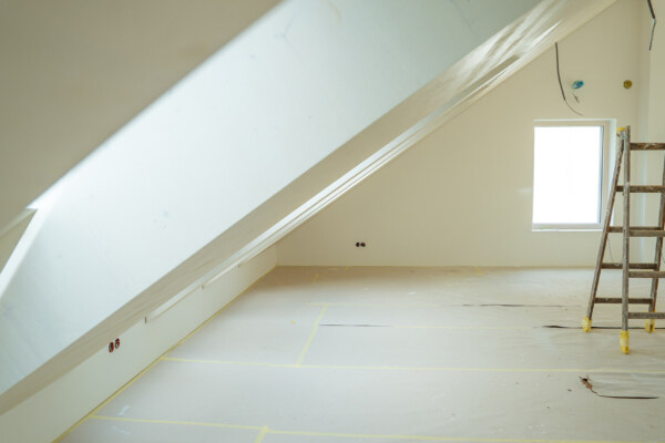 Dachgeschossausbau mit den Mitteln des Holzbaus durch THON Baubetreuung GmbH