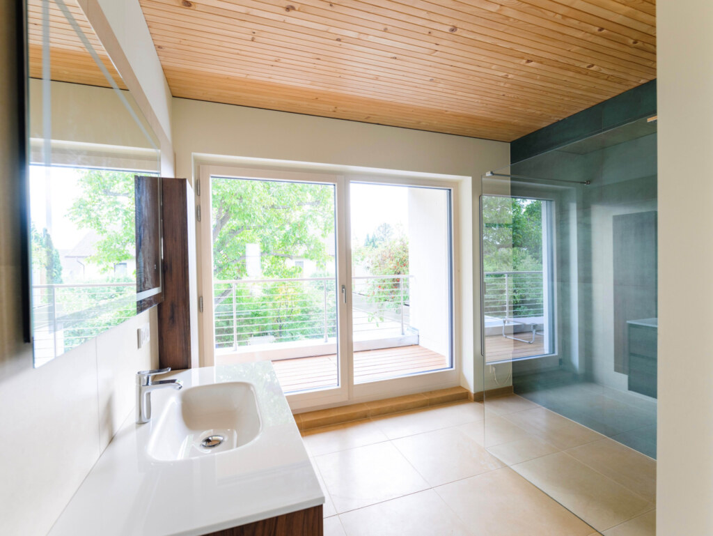 Holzhaus bauen: Worauf es ankommt | THON Baubetreuung GmbH: Ihr Holzbaumeister in Wien Holzhaus bauen: Worauf es ankommt | THON Baubetreuung GmbH: Ihr Holzbaumeister in Wien