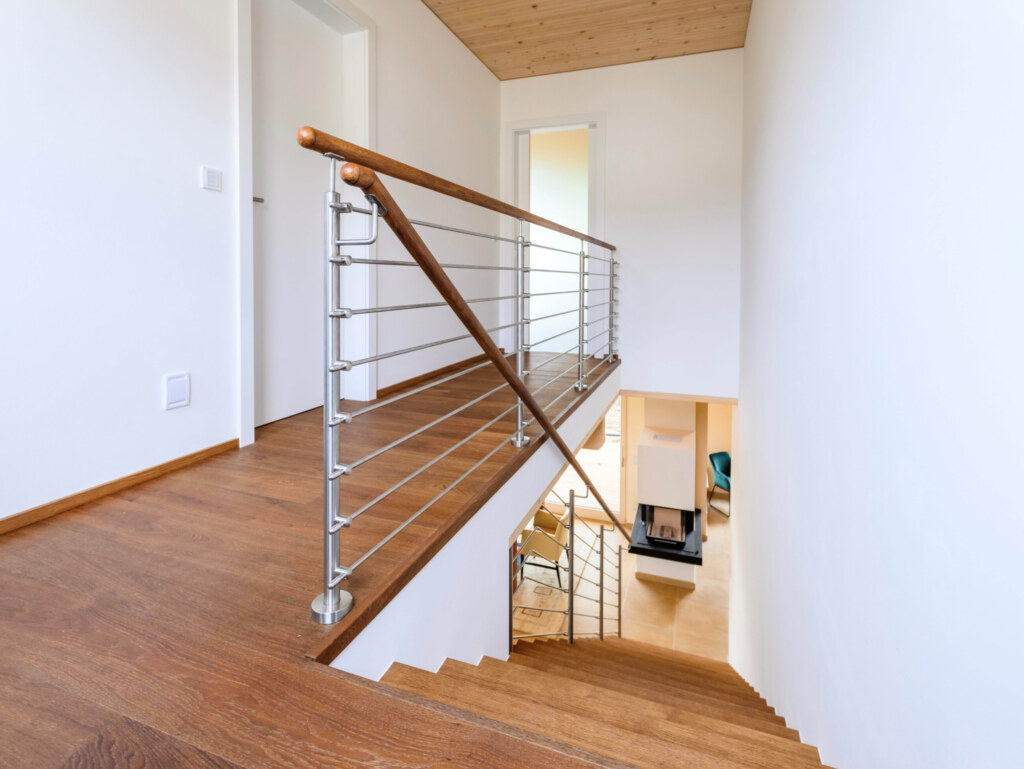 Holzhaus Neubau Genaralunternehmer THON Neubau eines Einfamilienhauses in Holzbauweise durch THON Baubetreuung als Generalunternehmer und Planer