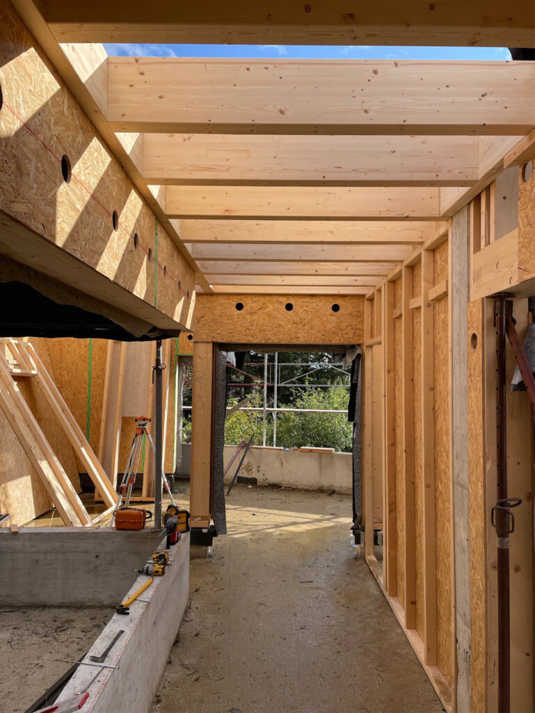 Planung Holzhaus Hadersfeld Thon-Baubetreuung Generalunternehmer Planung und Realisierung eines Holzhauses in Hadersfeld durch THON Baubetreuung GmbH als Generalunternehmer