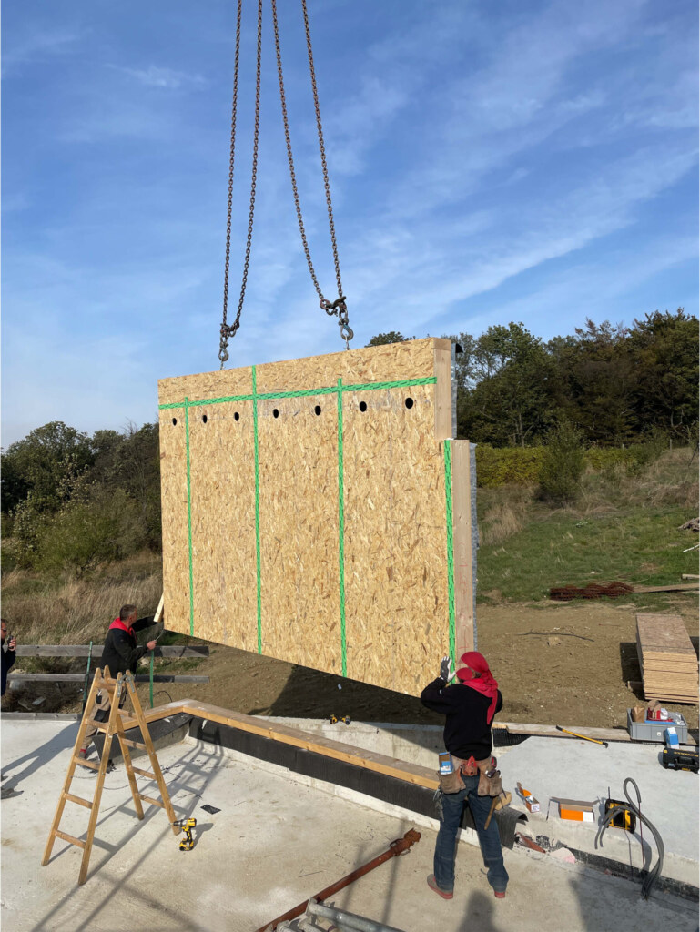 Planung Holzhaus Hadersfeld Thon-Baubetreuung Generalunternehmer Planung und Realisierung eines Holzhauses in Hadersfeld durch THON Baubetreuung GmbH als Generalunternehmer